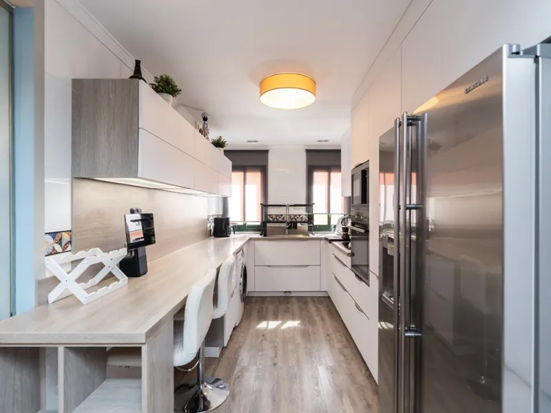 Apartment - Middle Floor Apartment в продаже в Marbella, Málaga. В доме 3 спален и 2 ванных комнат. Площадь дома 132 м²