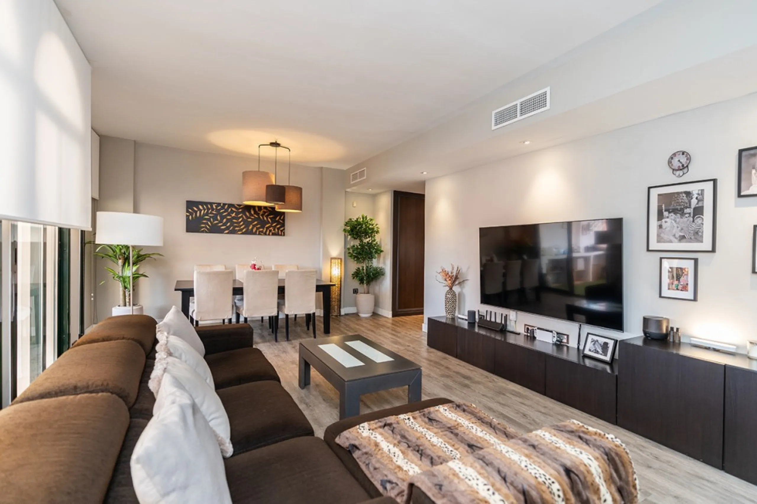 Apartment - Middle Floor Apartment в продаже в Marbella, Málaga. В доме 3 спален и 2 ванных комнат. Площадь дома 132 м²