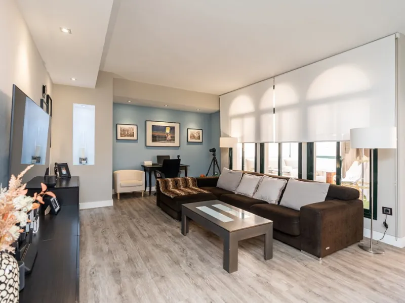 Apartment - Middle Floor Apartment в продаже в Marbella, Málaga. В доме 3 спален и 2 ванных комнат. Площадь дома 132 м²