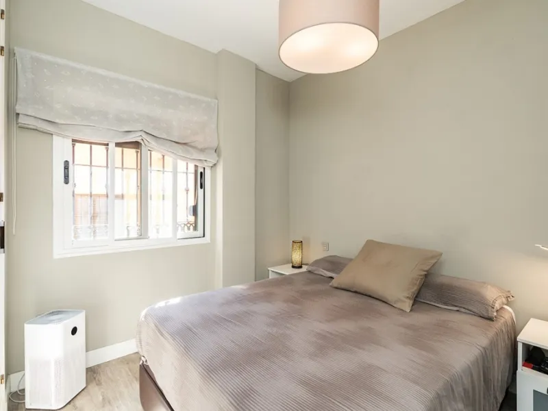 Apartment - Middle Floor Apartment в продаже в Marbella, Málaga. В доме 3 спален и 2 ванных комнат. Площадь дома 132 м²