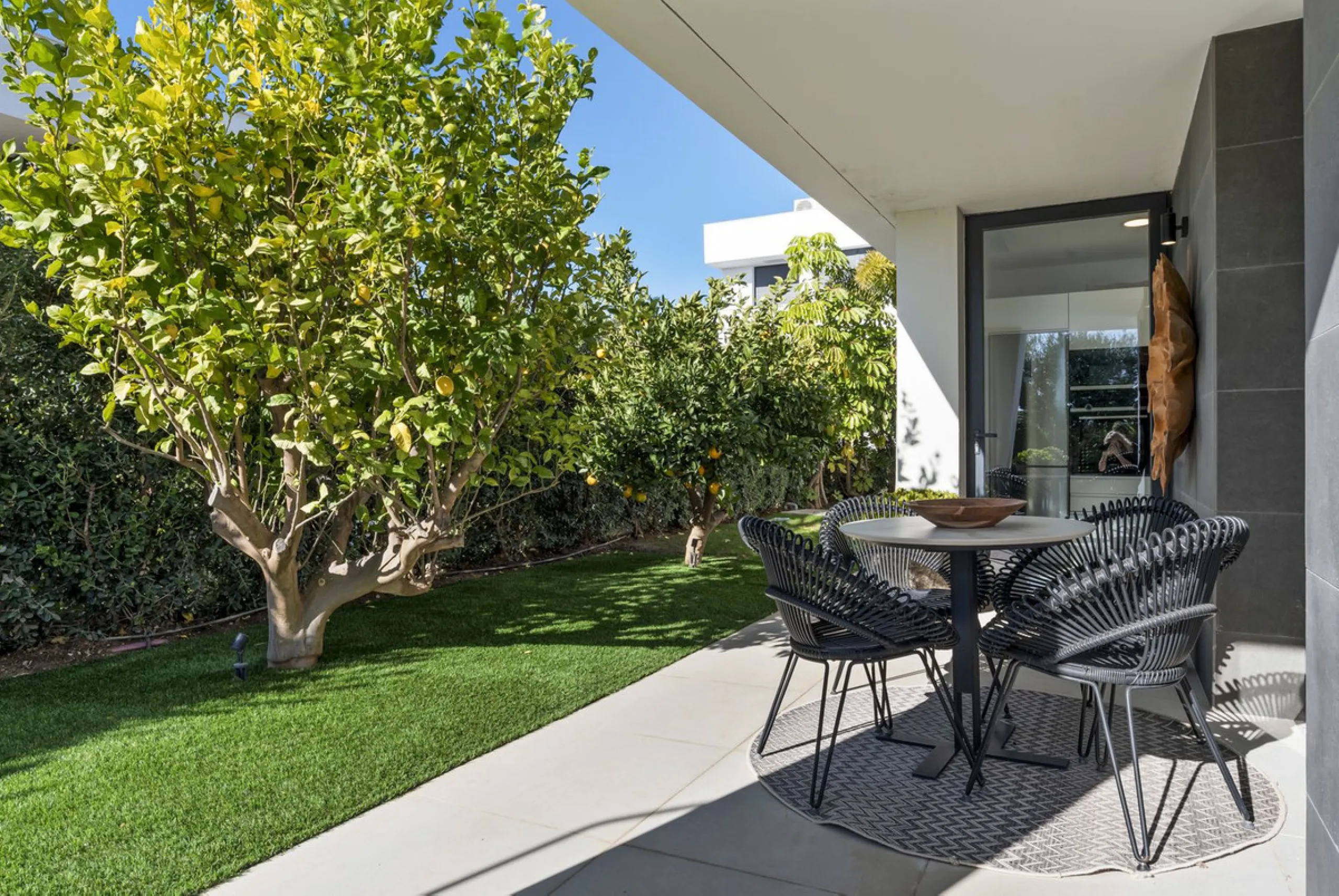 Contemporary and high-quality villa in La Duquesa, Manilva!
