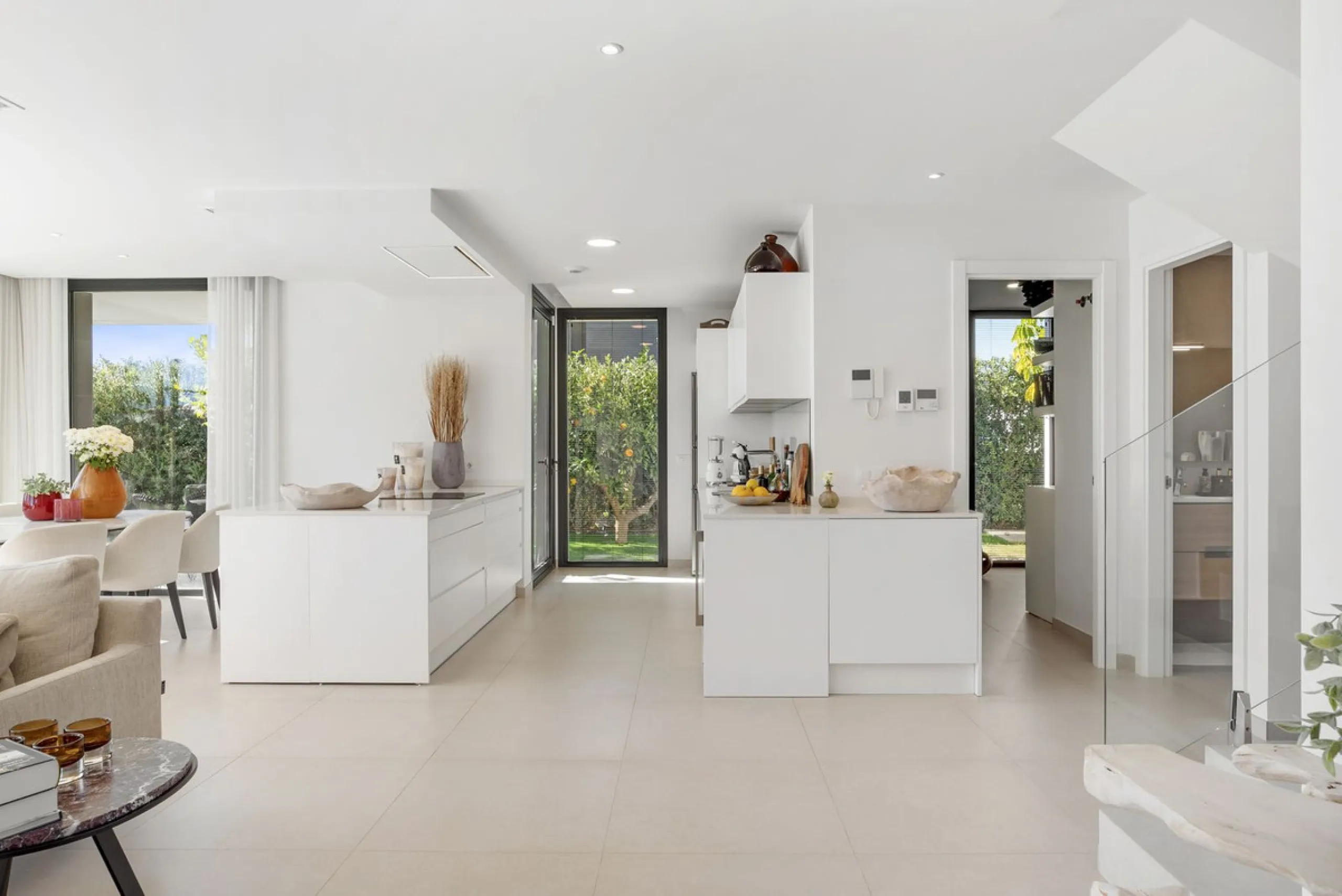Contemporary and high-quality villa in La Duquesa, Manilva!