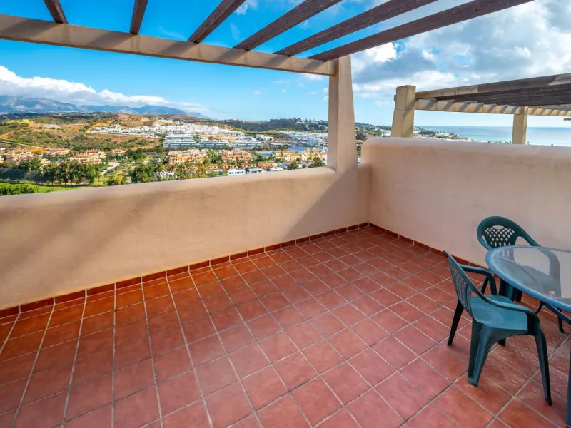 Apartment - Duplex в продаже в Mijas, Málaga. В доме 2 спален и 2 ванных комнат. Площадь дома 131 м²