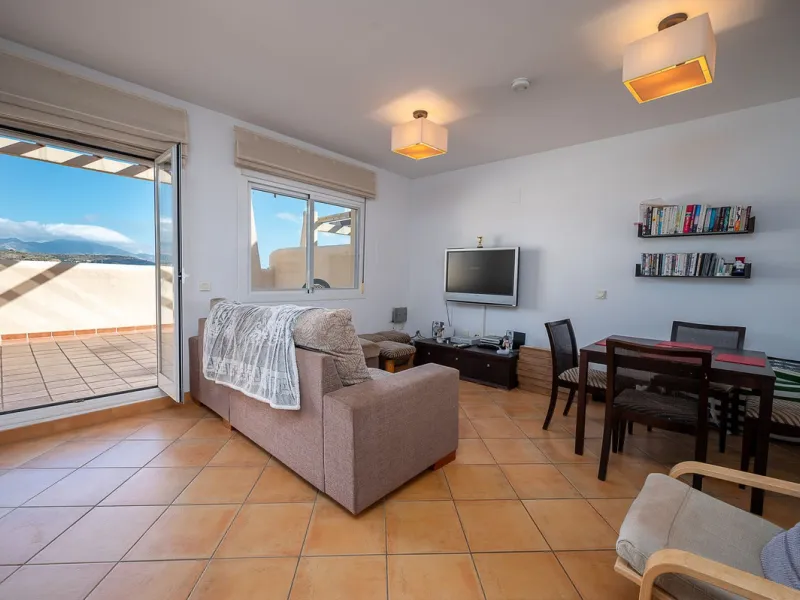 Apartment - Duplex в продаже в Mijas, Málaga. В доме 2 спален и 2 ванных комнат. Площадь дома 131 м²