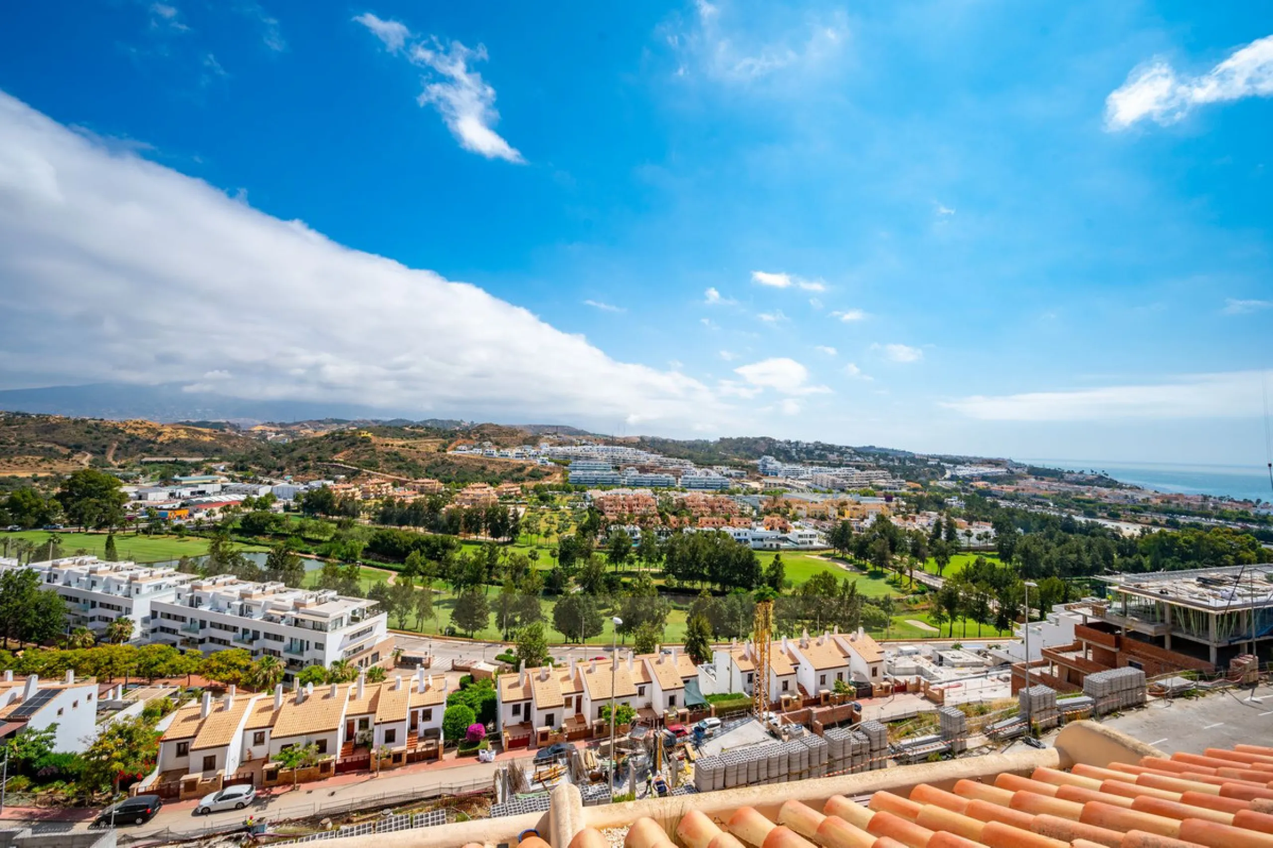 Apartment - Duplex в продаже в Mijas, Málaga. В доме 2 спален и 2 ванных комнат. Площадь дома 131 м²