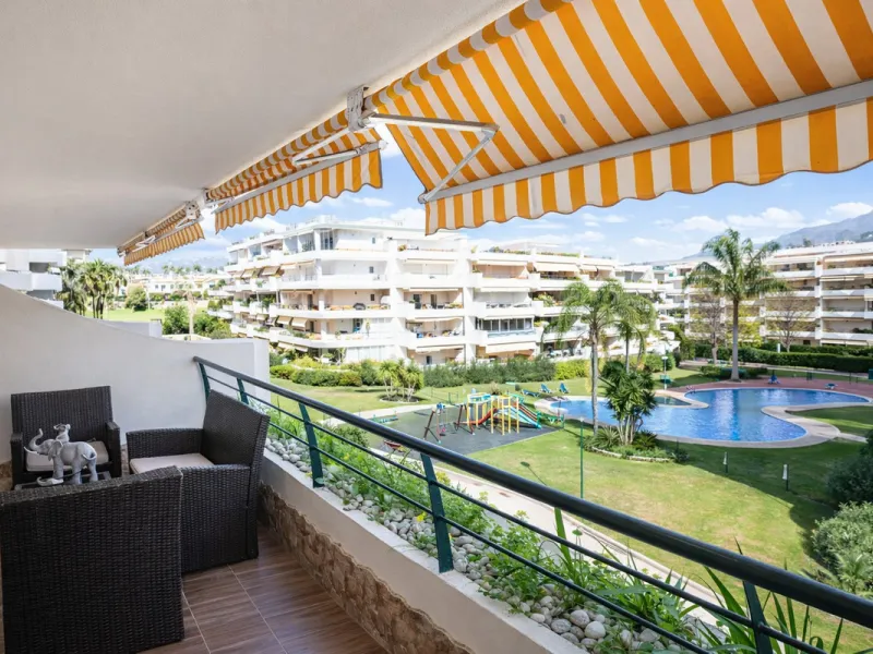 Apartment - Middle Floor Apartment в продаже в Marbella, Málaga. В доме 2 спален и 2 ванных комнат. Площадь дома 126 м²