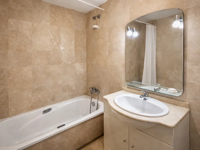 Located in one of the most established and highly regarded private residential communities in Guadalmina, this attractive apartment enjoys a prime frontline golf position and offers a peaceful, elegant setting surrounded by greenery. A versatile property,
