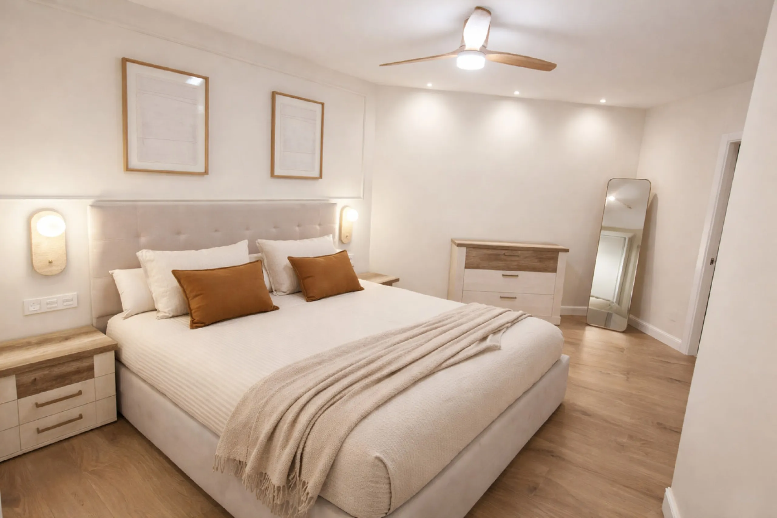 Spectacular 120 m² apartment, recently renovated with high-quality materials and finishes. The property is delivered fully furnished and ready to move in, decorated with exclusive furniture and equipped with top-of-the-line appliances, offering a modern, 
