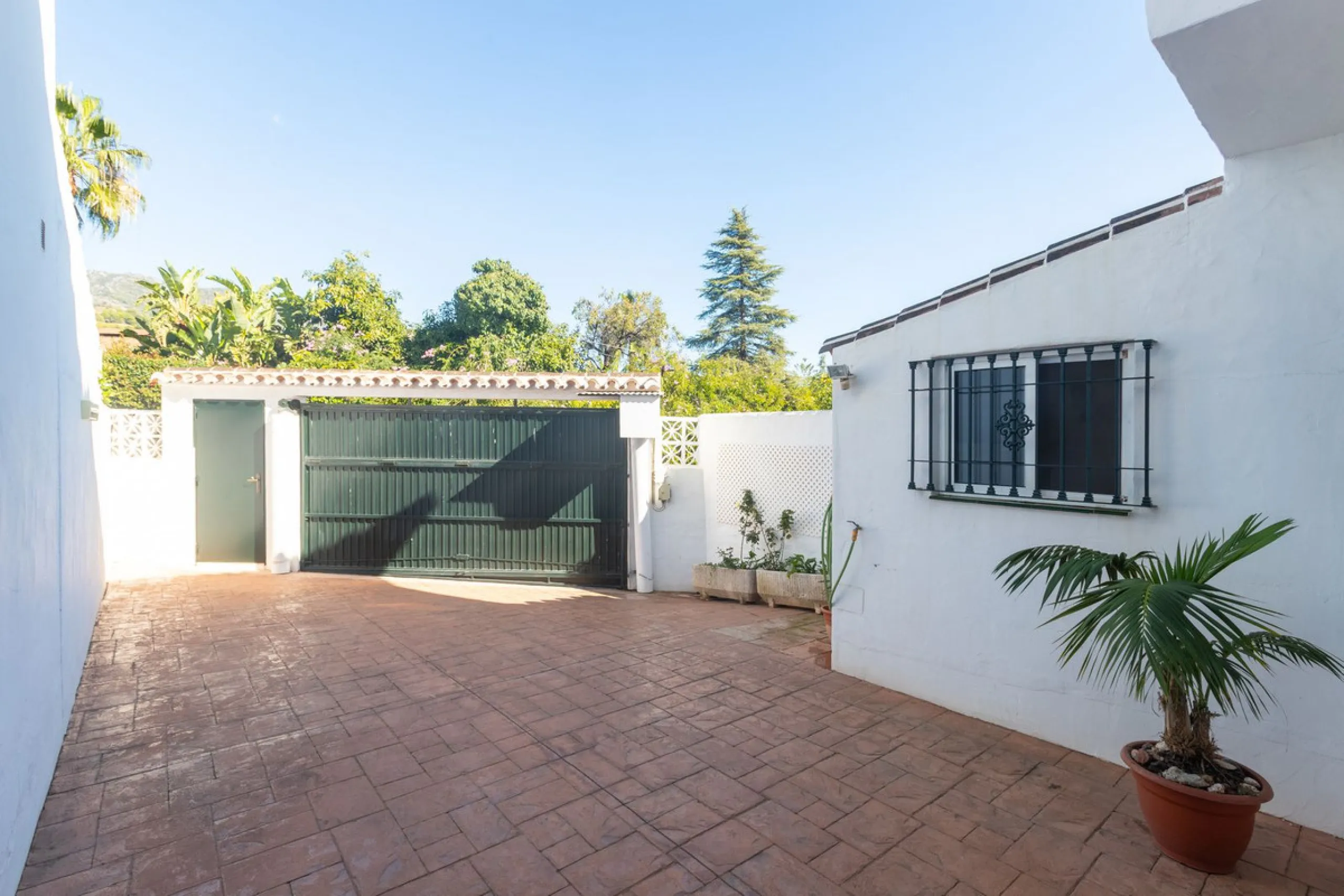 Spectacular townhouse in one of the best areas of Marbella (Don Miguel)