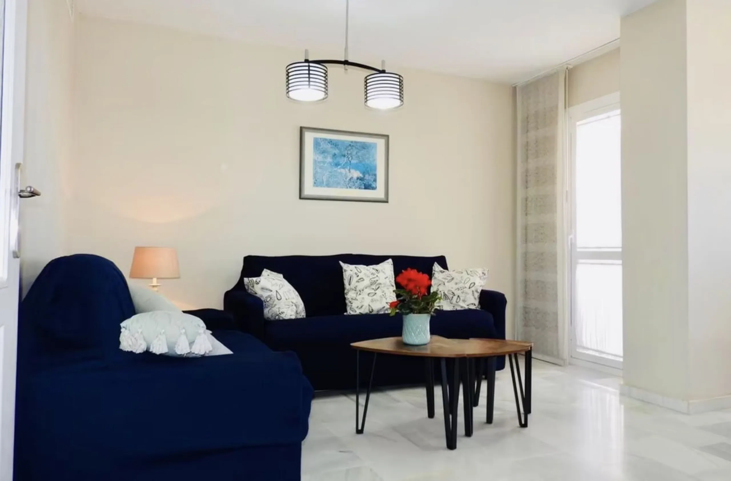 Apartment - Middle Floor Apartment в продаже в Mijas, Málaga. В доме 3 спален и 3 ванных комнат. Площадь дома 92 м²
