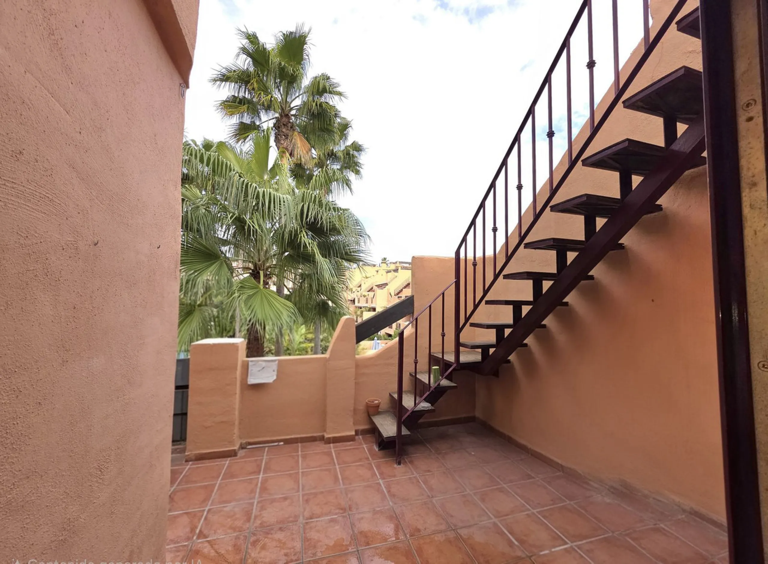 Corner Duplex Penthouse with 70 m² Solarium next to Villa Padierna – Jardines del Albaicín