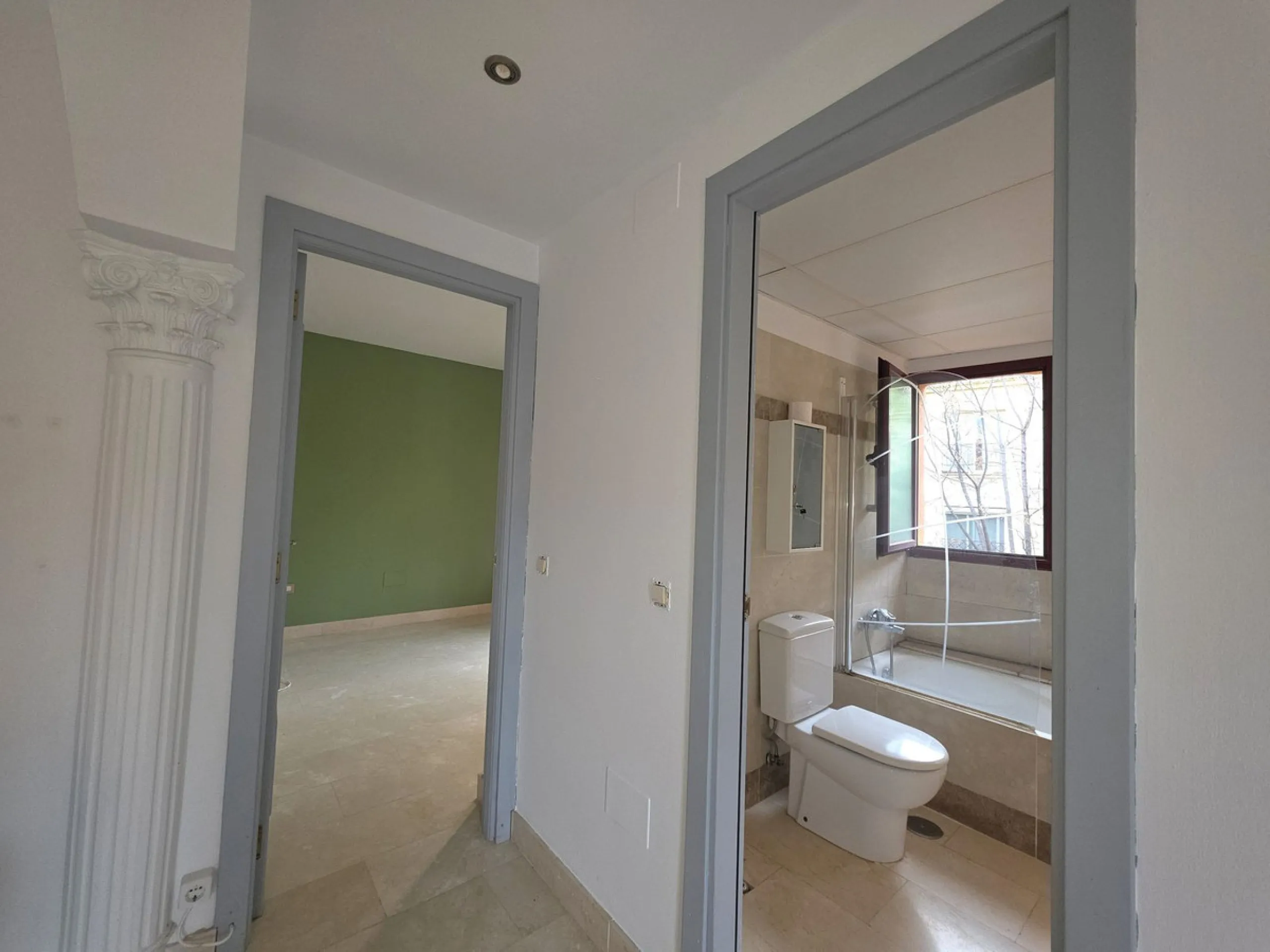 Corner Duplex Penthouse with 70 m² Solarium next to Villa Padierna – Jardines del Albaicín