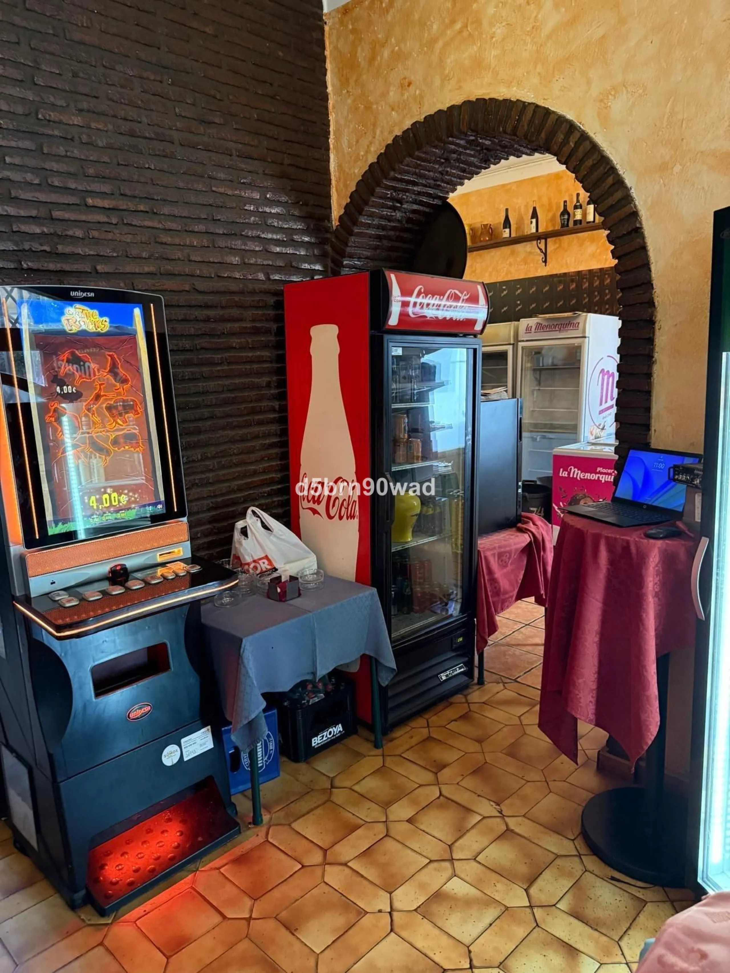 EXCLUSIVE RESTAURANT TRANSFER – PRIME LOCATION