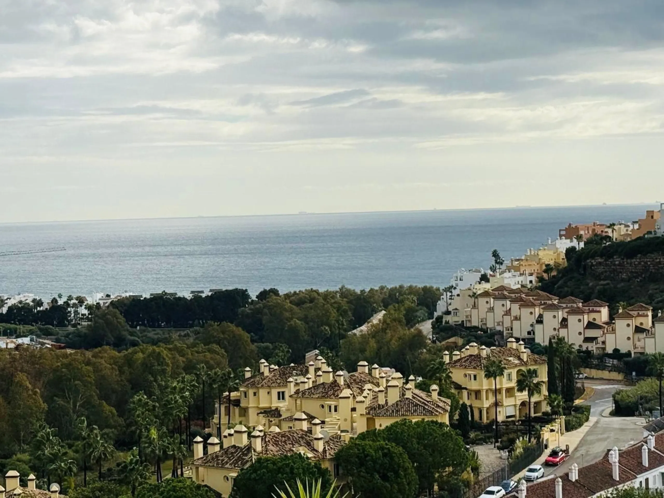 Exclusive opportunity in Casares.