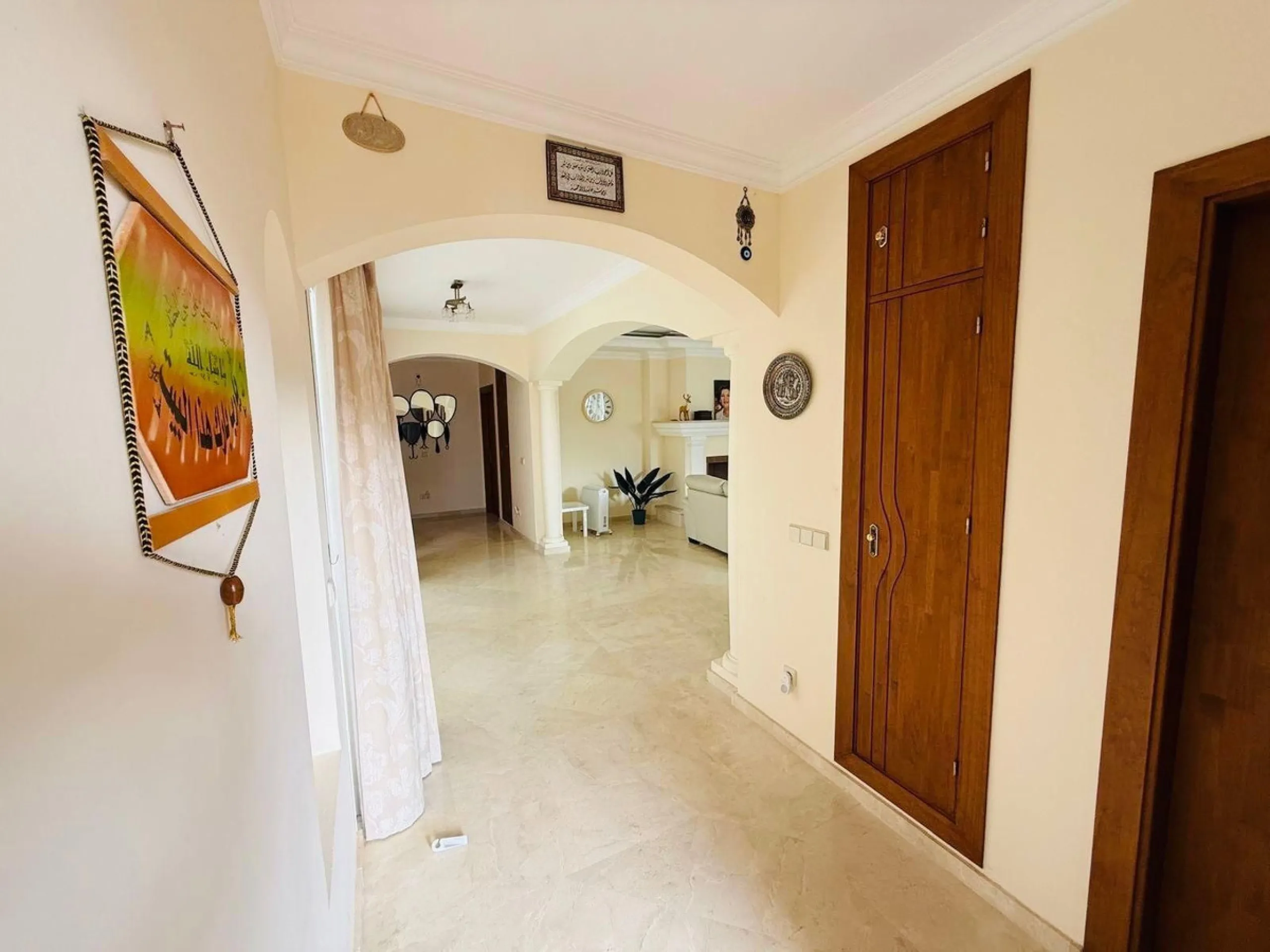 Exclusive opportunity in Casares.