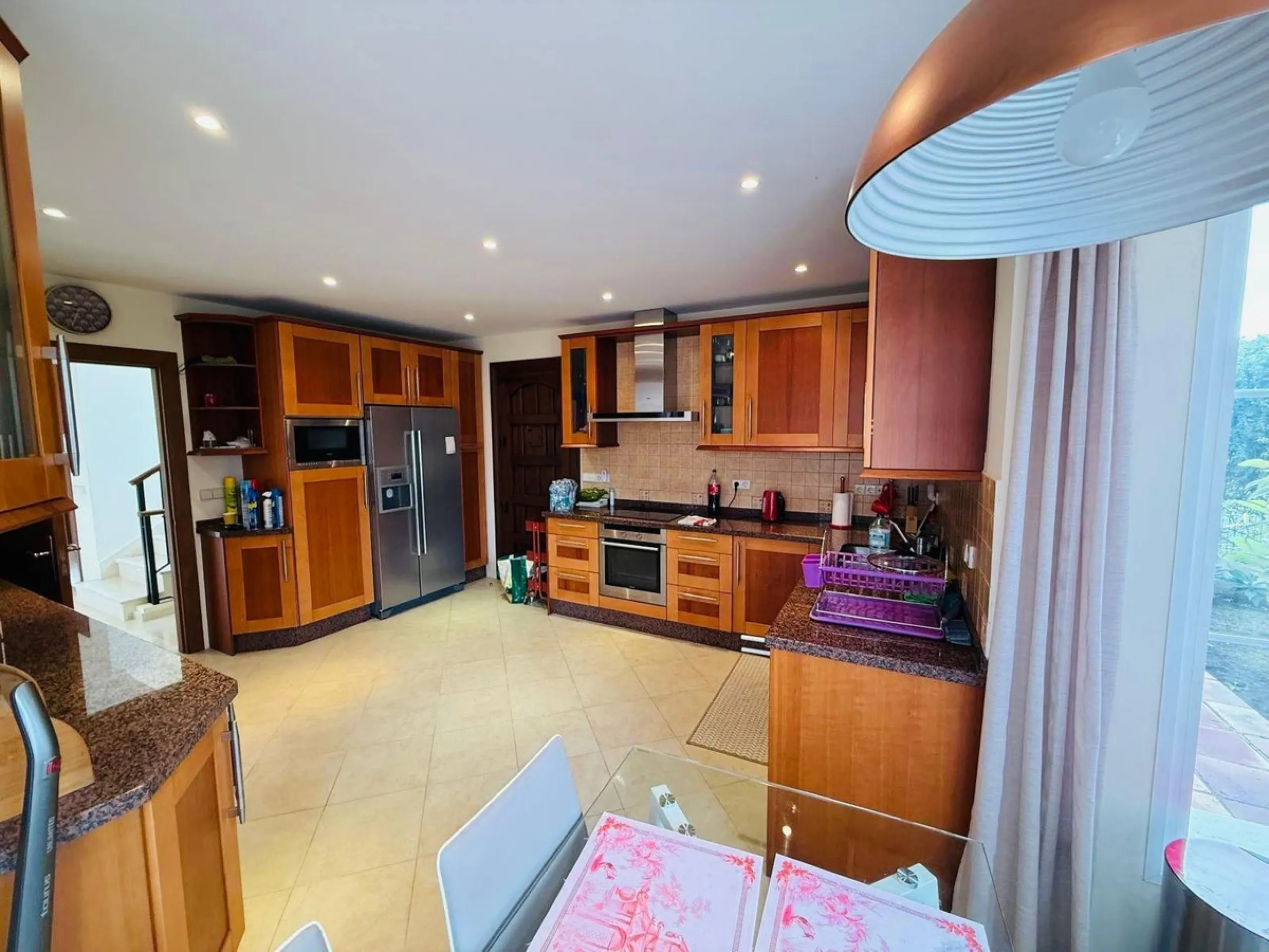 Exclusive opportunity in Casares.