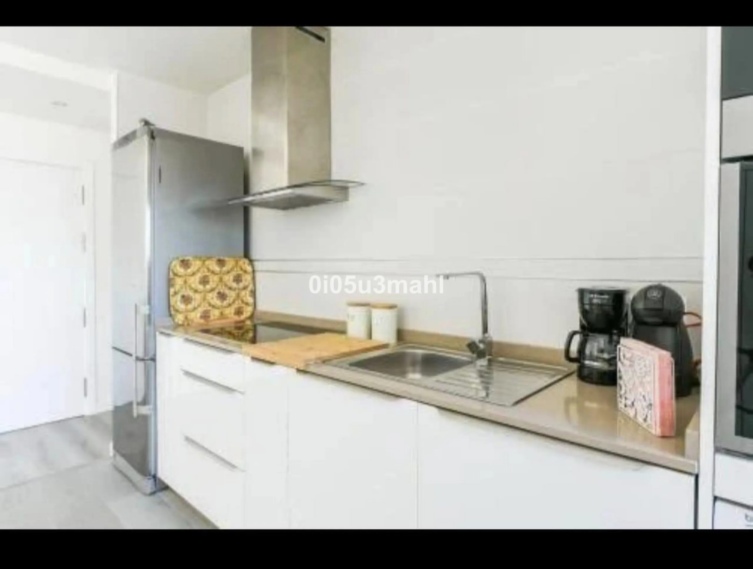 Apartment - Middle Floor Apartment в продаже в Málaga, Málaga. В доме 2 спален и 1 ванных комнат. Площадь дома 75 м²