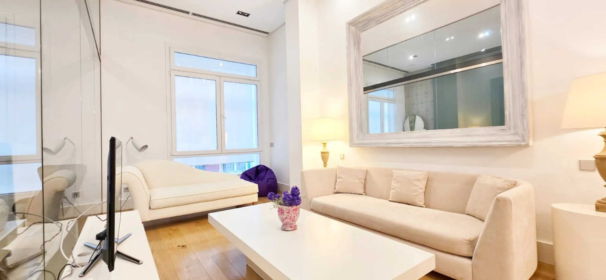 Luxury loft with tourist licence in Málaga city centre: high profitability and a secure investment