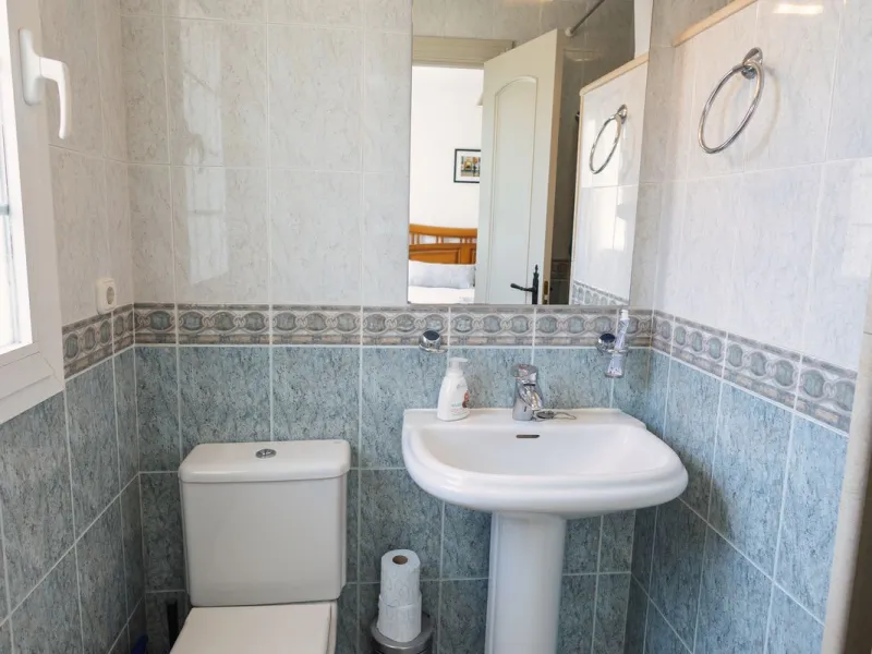 House - Townhouse в продаже в Mijas, Málaga. В доме 4 спален и 5 ванных комнат. Площадь дома 260 м²