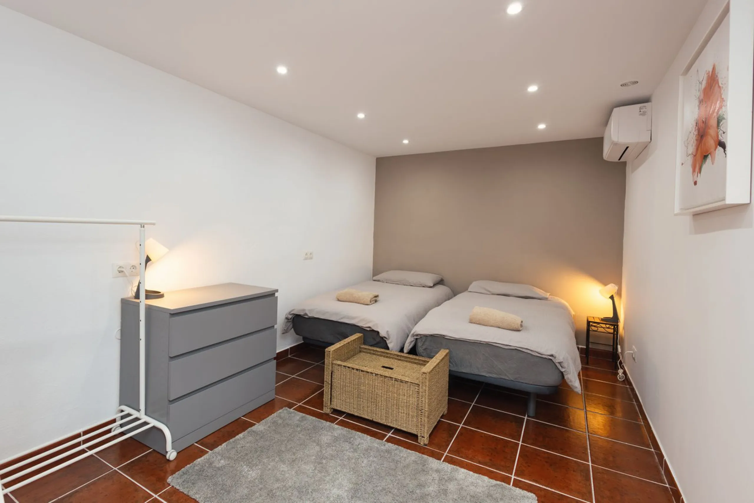 House - Townhouse в продаже в Mijas, Málaga. В доме 4 спален и 5 ванных комнат. Площадь дома 260 м²