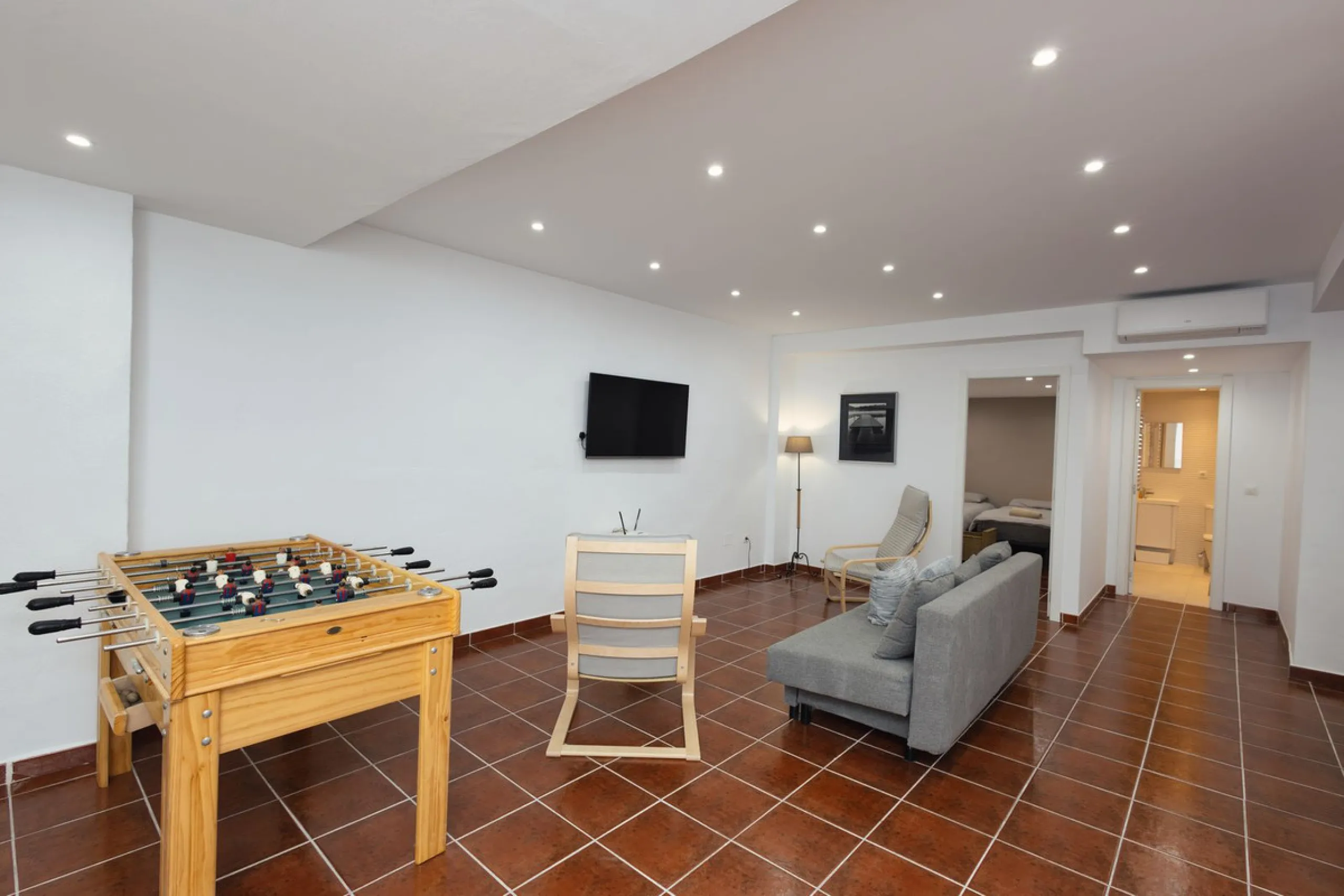 House - Townhouse в продаже в Mijas, Málaga. В доме 4 спален и 5 ванных комнат. Площадь дома 260 м²