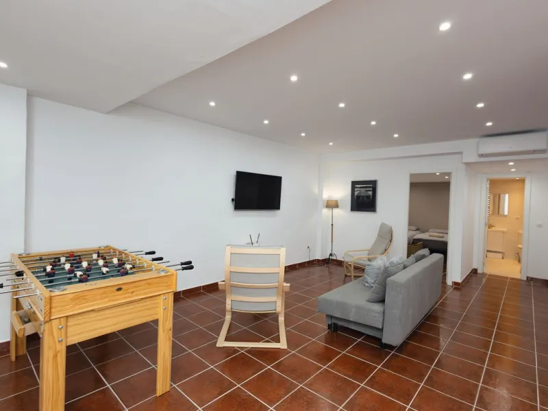 House - Townhouse в продаже в Mijas, Málaga. В доме 4 спален и 5 ванных комнат. Площадь дома 260 м²