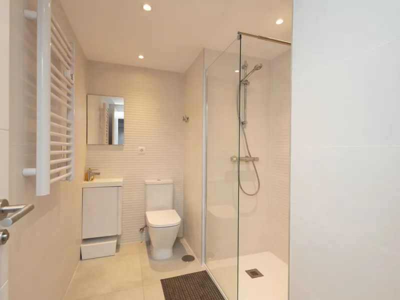 House - Townhouse в продаже в Mijas, Málaga. В доме 4 спален и 5 ванных комнат. Площадь дома 260 м²