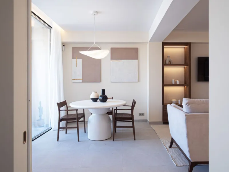 COMPLETELY RENOVATED APARTMENT IN THE BEST AREA OF MALAGA