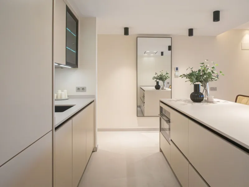 COMPLETELY RENOVATED APARTMENT IN THE BEST AREA OF MALAGA