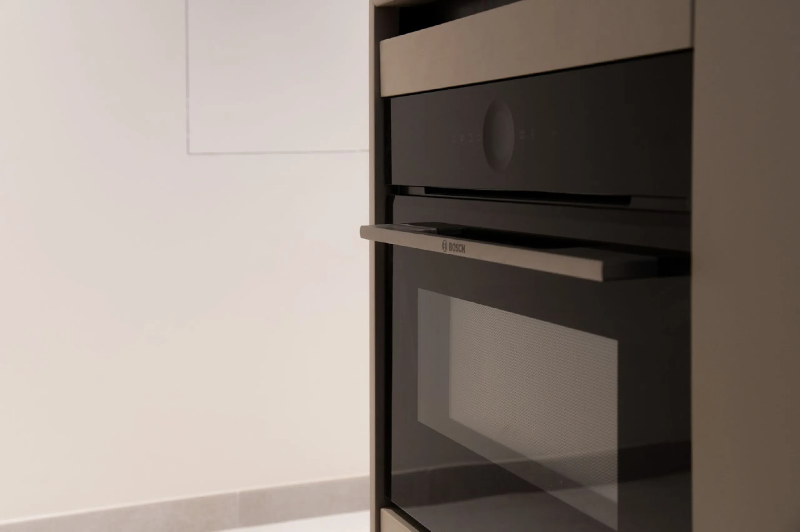 COMPLETELY RENOVATED APARTMENT IN THE BEST AREA OF MALAGA