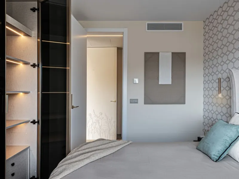 COMPLETELY RENOVATED APARTMENT IN THE BEST AREA OF MALAGA