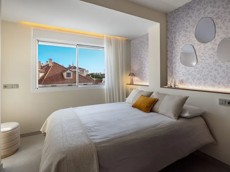 COMPLETELY RENOVATED APARTMENT IN THE BEST AREA OF MALAGA