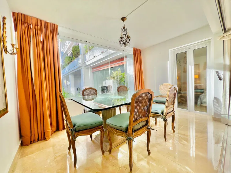 Beachfront Apartment in Las Cañas Beach