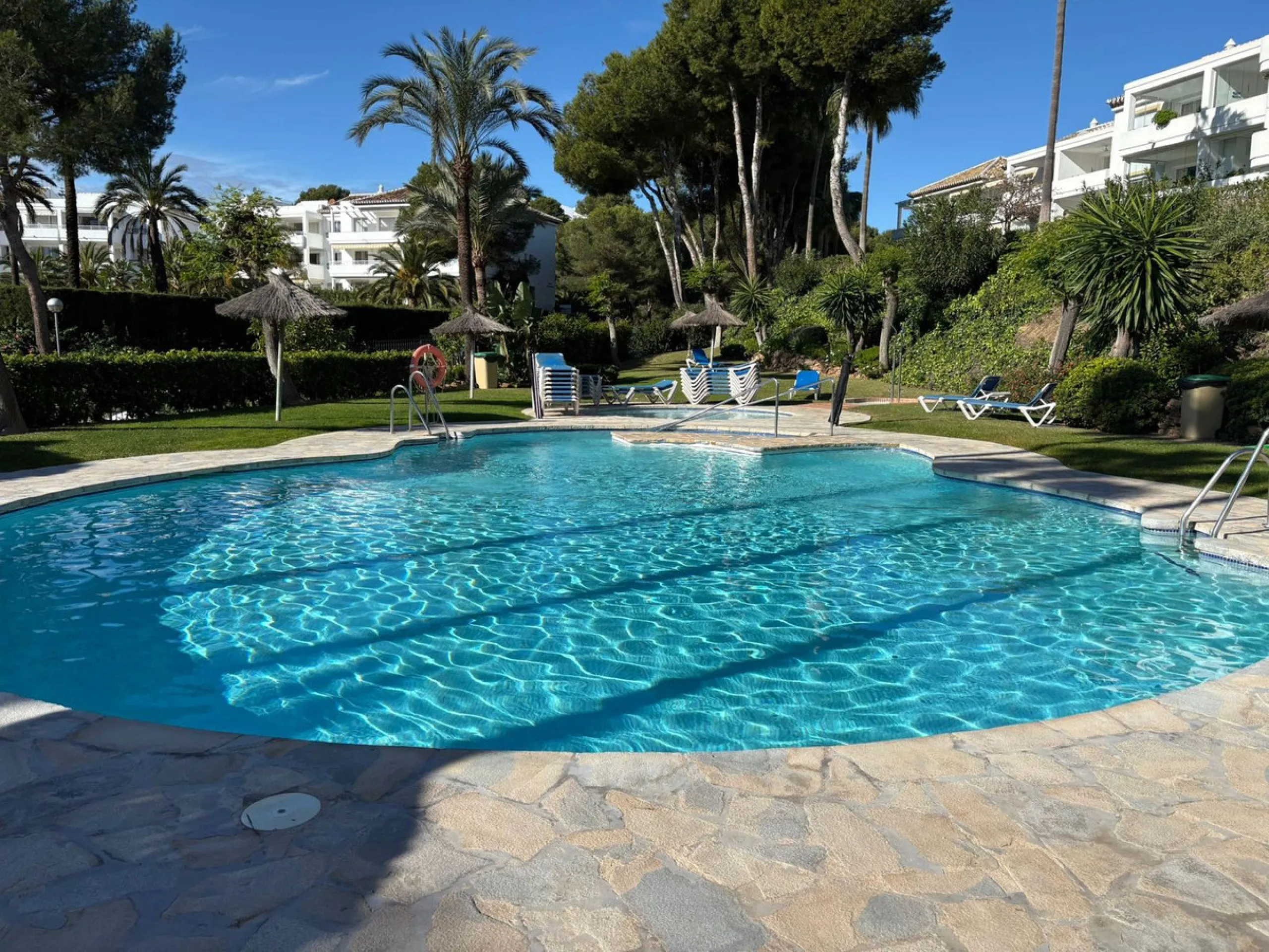 House - Semi-Detached House в продаже в Mijas, Málaga. В доме 3 спален и 3 ванных комнат. Площадь дома 148 м². Площадь участка 215 м²