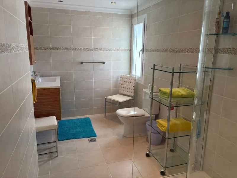 House - Semi-Detached House в продаже в Mijas, Málaga. В доме 3 спален и 3 ванных комнат. Площадь дома 148 м². Площадь участка 215 м²