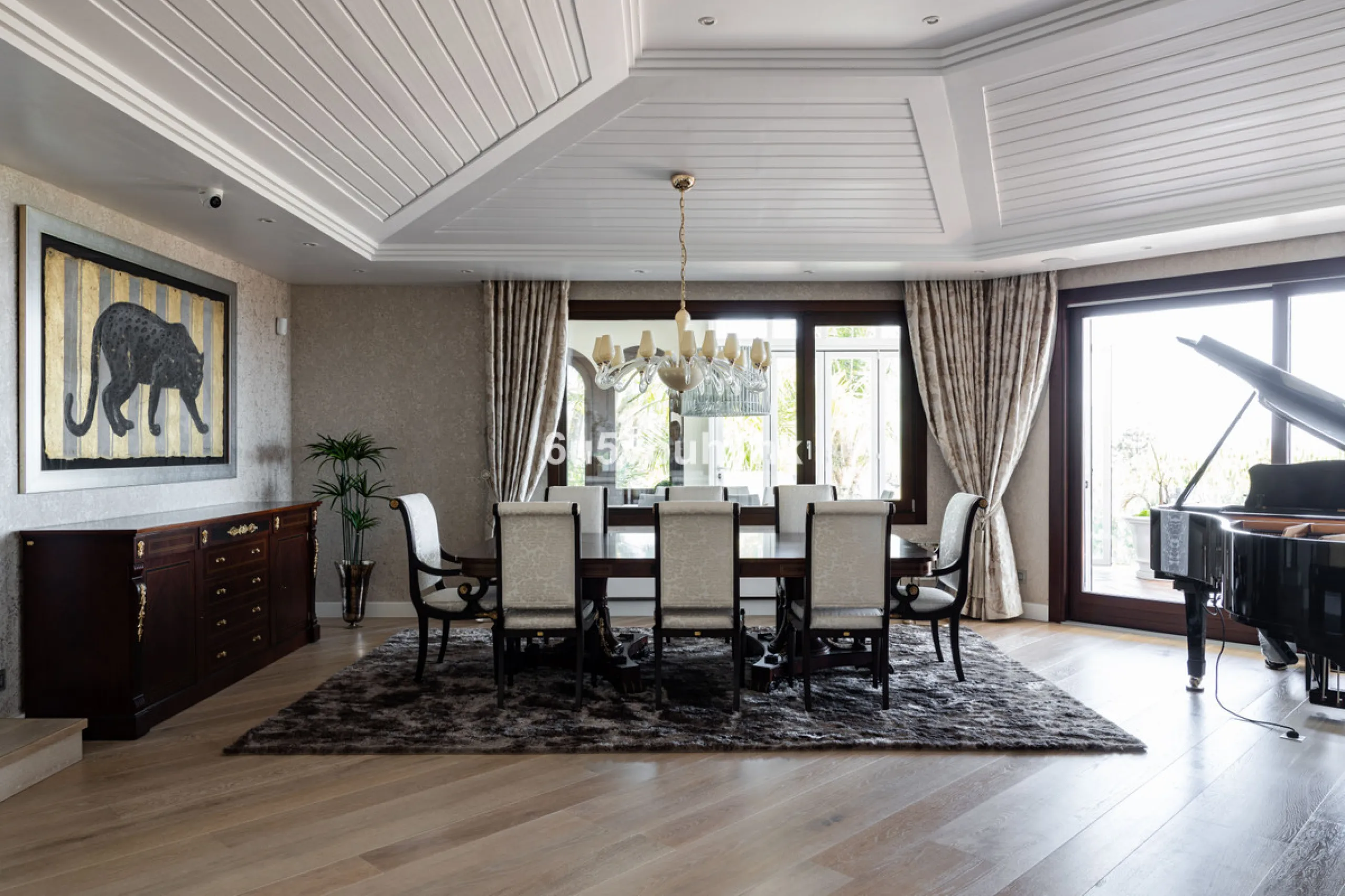 Nestled on a spacious 3,920 square meter plot, this generational Estate boasts a total built area of 842 square meters, spread across four floors with an elevator, located in one of Marbella's prime urbanizations. Surrounded by the lush nature of Las Chap