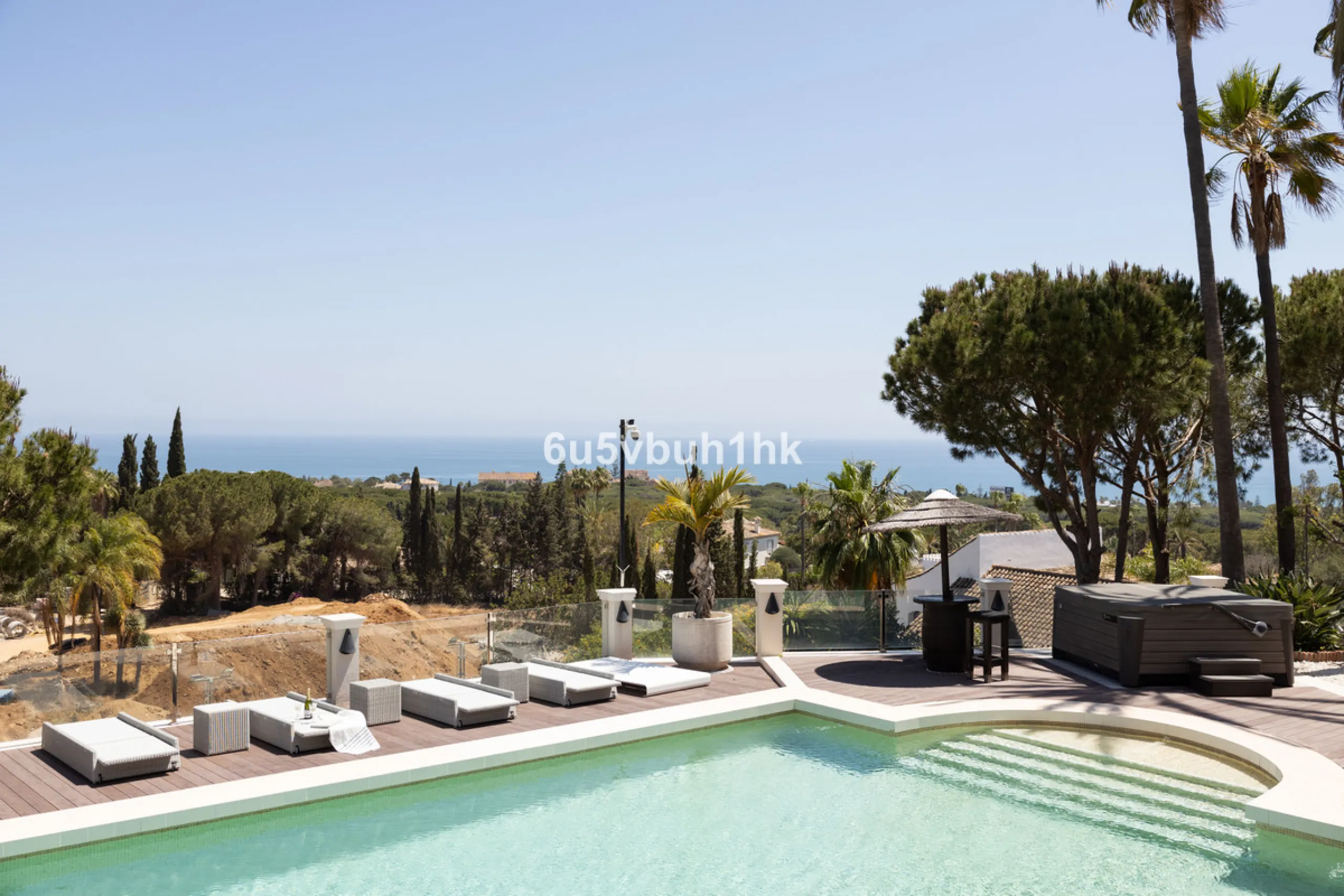 Nestled on a spacious 3,920 square meter plot, this generational Estate boasts a total built area of 842 square meters, spread across four floors with an elevator, located in one of Marbella's prime urbanizations. Surrounded by the lush nature of Las Chap