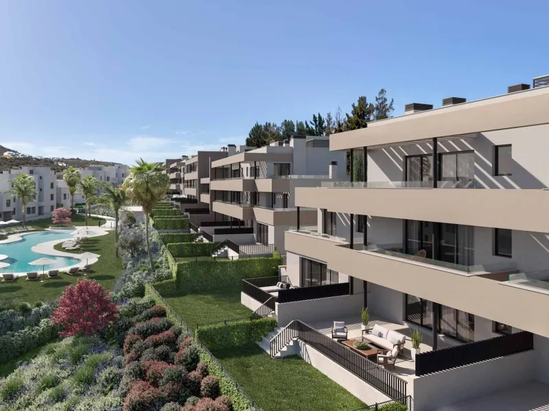 NEW BUILD RESIDENTIAL COMPLEX IN CASARES& & New Build residential complex of 134 apartments with 2, 3 and 4 bedroom in an oasis of nature in Casares Costa & & If you dream of living in front of a golf course with magnificent open views and hig