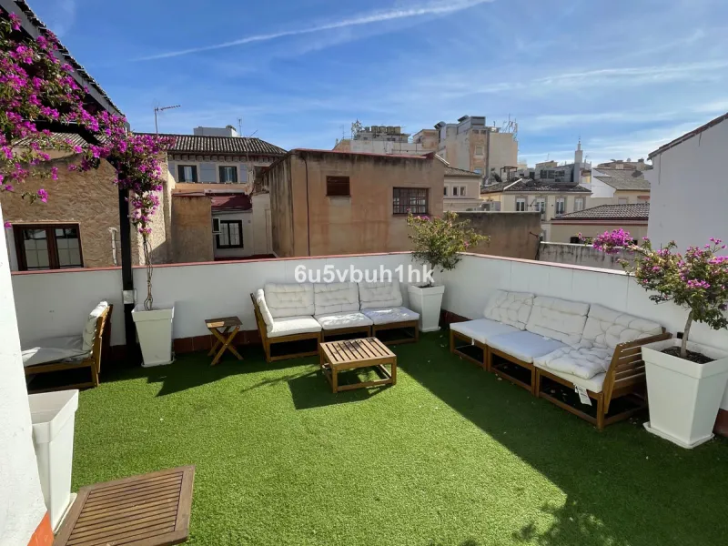 This exceptional building, tucked just behind one of Málaga's most iconic streets — Calle Nueva — is now available for a new owner.