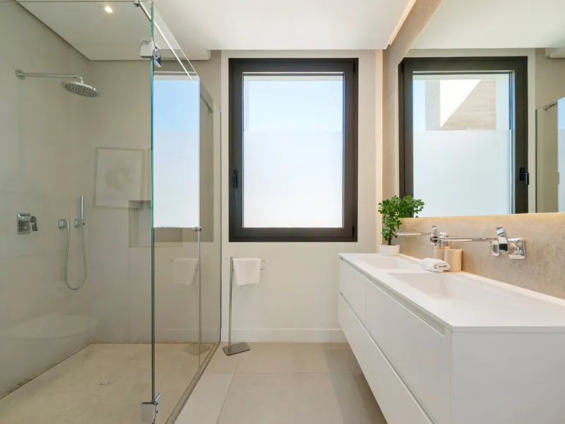 Nestled in the prestigious Altos de Puente Romano on Marbella's Golden Mile, Villa Romano is the epitome of modern Mediterranean luxury. This striking six-bedroom, six-bathroom residence blends sleek contemporary architecture with warm natural tones, crea