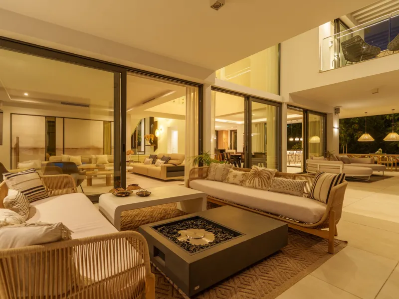 Nestled in the prestigious Altos de Puente Romano on Marbella's Golden Mile, Villa Romano is the epitome of modern Mediterranean luxury. This striking six-bedroom, six-bathroom residence blends sleek contemporary architecture with warm natural tones, crea