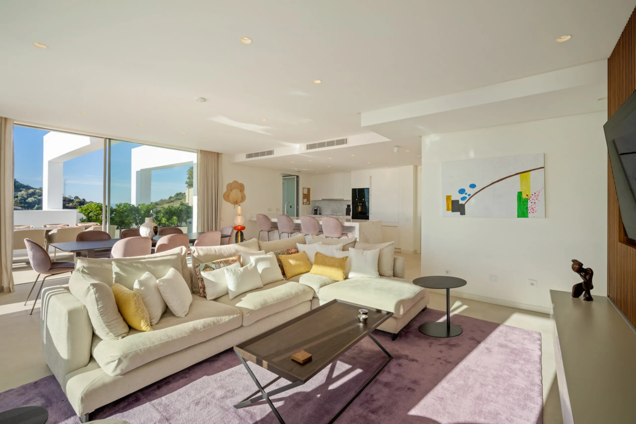This exceptional duplex penthouse occupies one of the best positions within the exclusive Palo Alto community in Ojén, offering unobstructed panoramic sea views across the Mediterranean coastline.