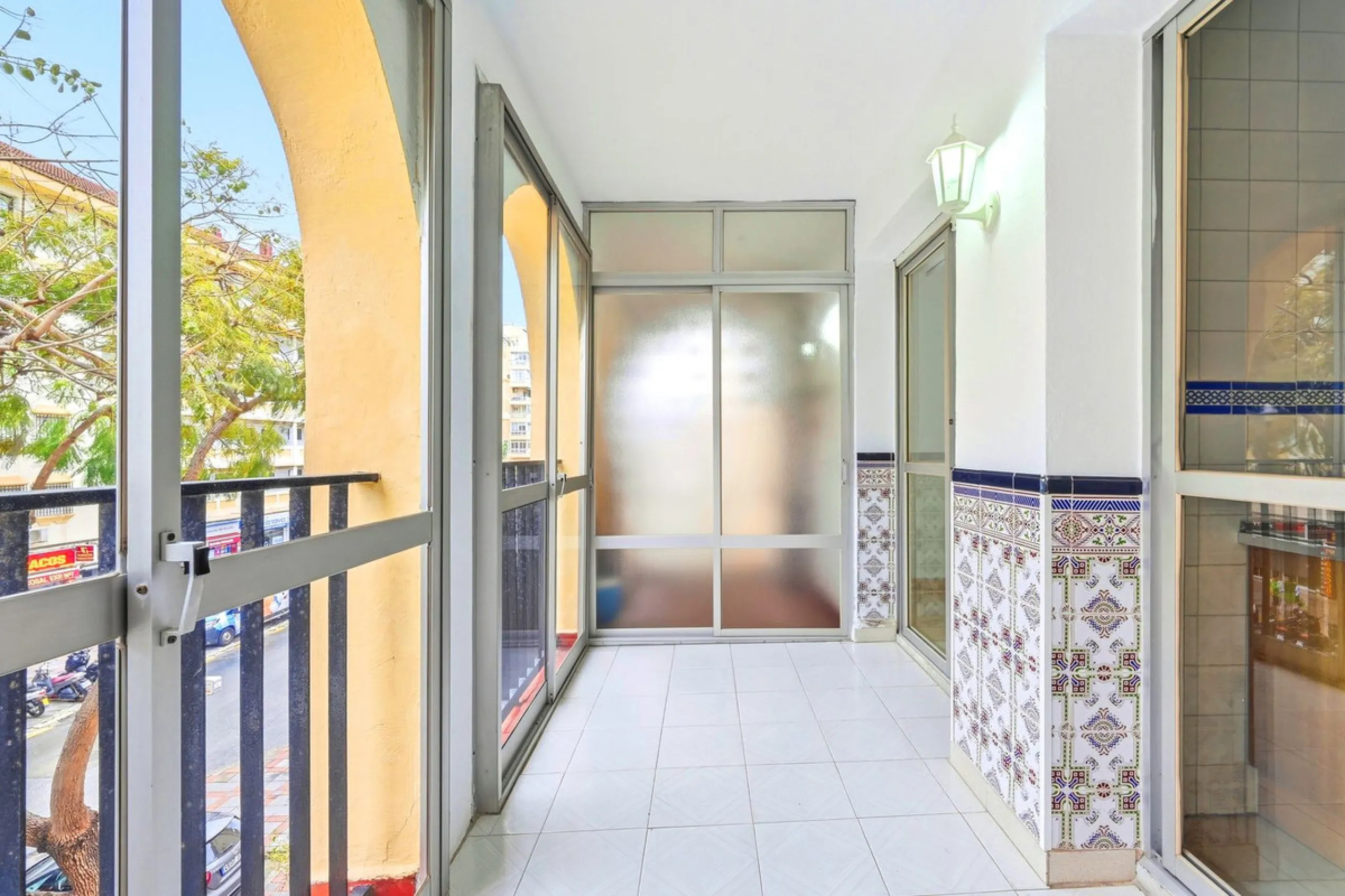 ✨Spacious apartment 200m from the sea – Fuengirola – Pool & Gardens, ready to move in - Tourist licence in place✨
