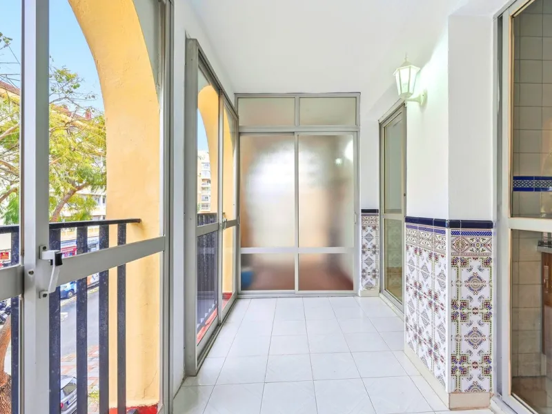 ✨Spacious apartment 200m from the sea – Fuengirola – Pool & Gardens, ready to move in - Tourist licence in place✨