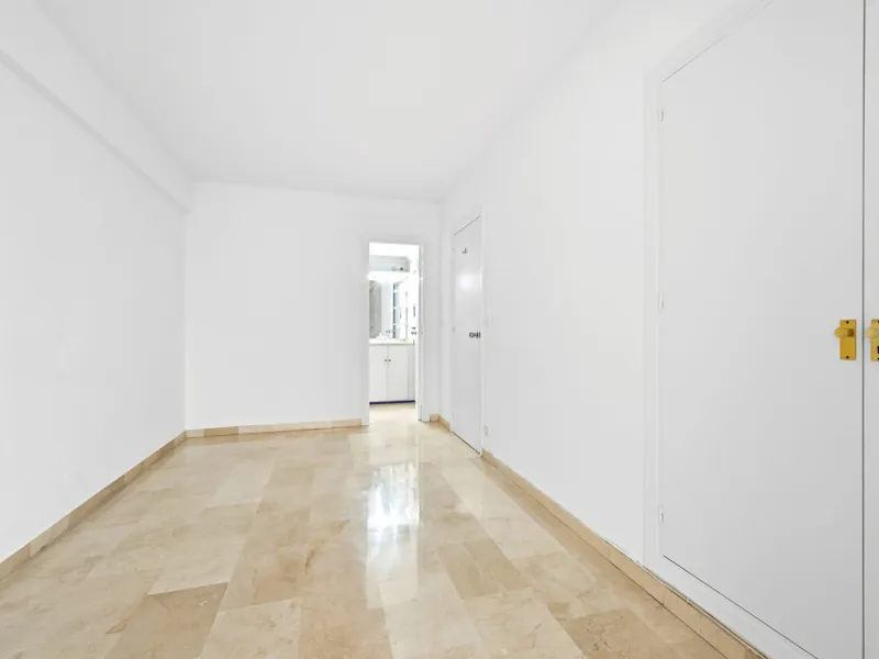 ✨Spacious apartment 200m from the sea – Fuengirola – Pool & Gardens, ready to move in - Tourist licence in place✨