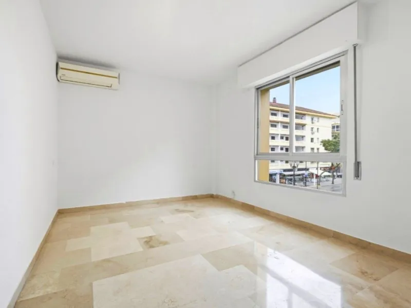 ✨Spacious apartment 200m from the sea – Fuengirola – Pool & Gardens, ready to move in - Tourist licence in place✨