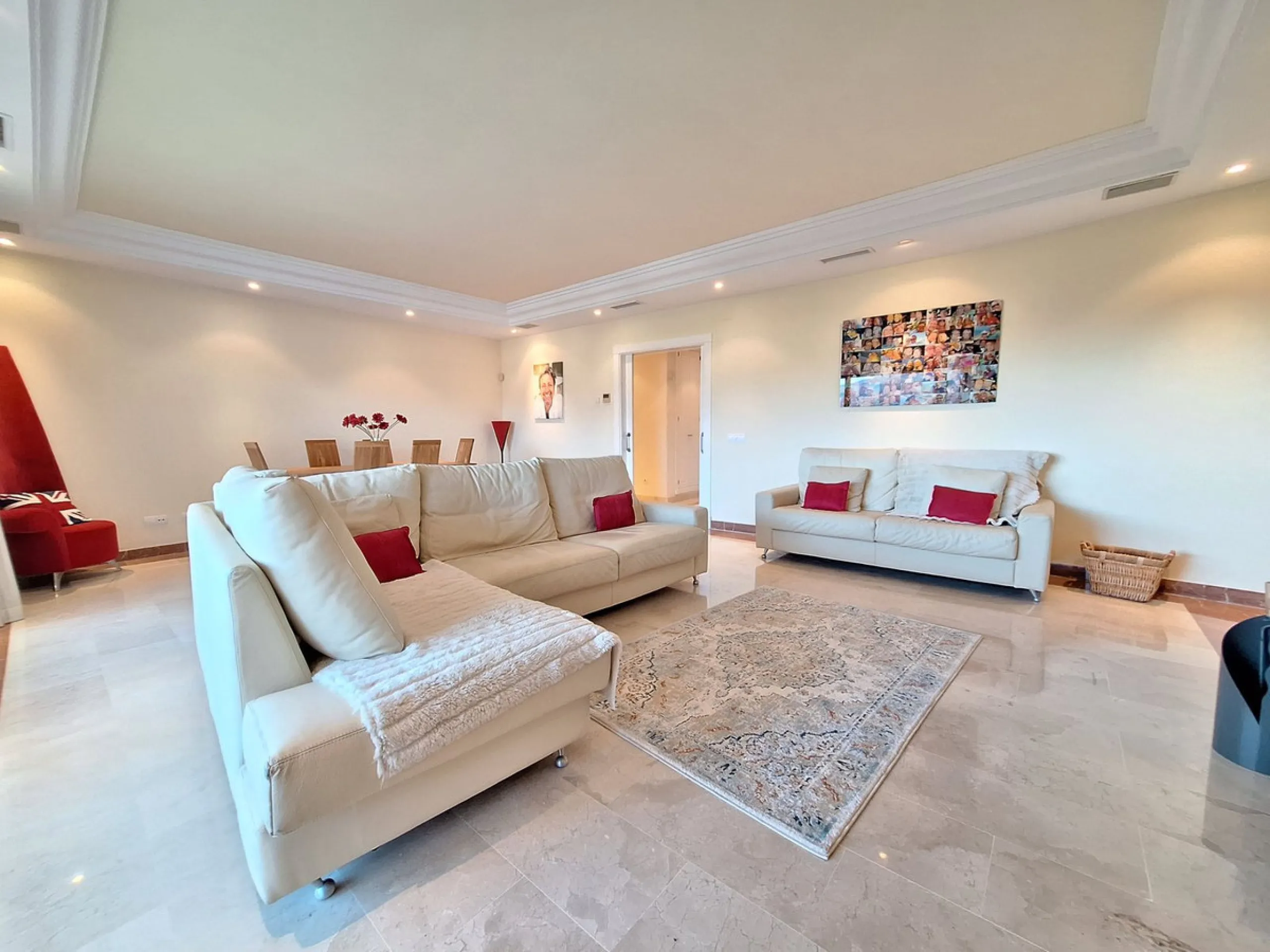 LUXURY EXCLUSIVE URBANISATION  - LA CORNICHE (NUEVA ANDALUCIA)