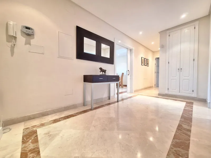 LUXURY EXCLUSIVE URBANISATION  - LA CORNICHE (NUEVA ANDALUCIA)
