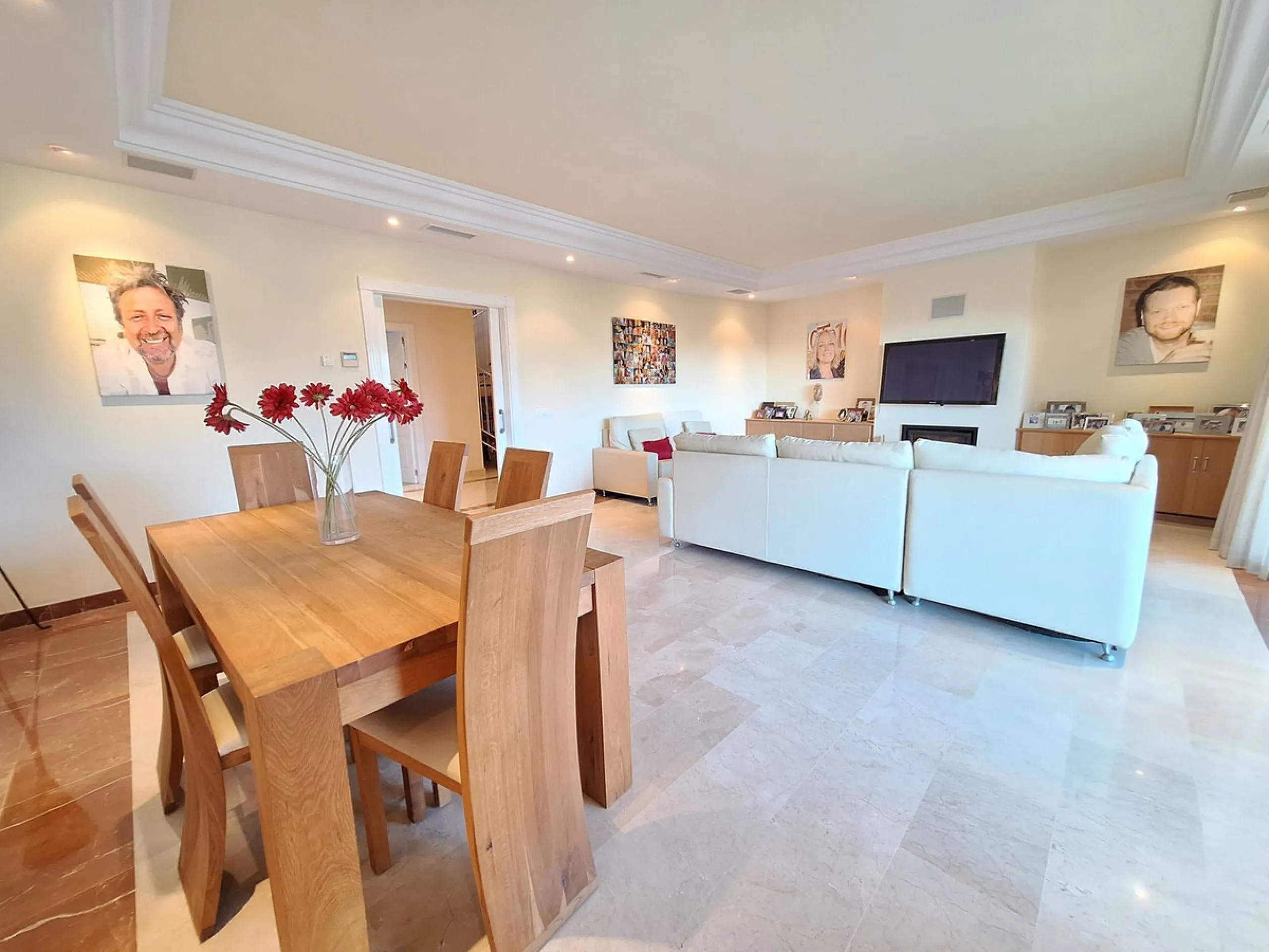 LUXURY EXCLUSIVE URBANISATION  - LA CORNICHE (NUEVA ANDALUCIA)
