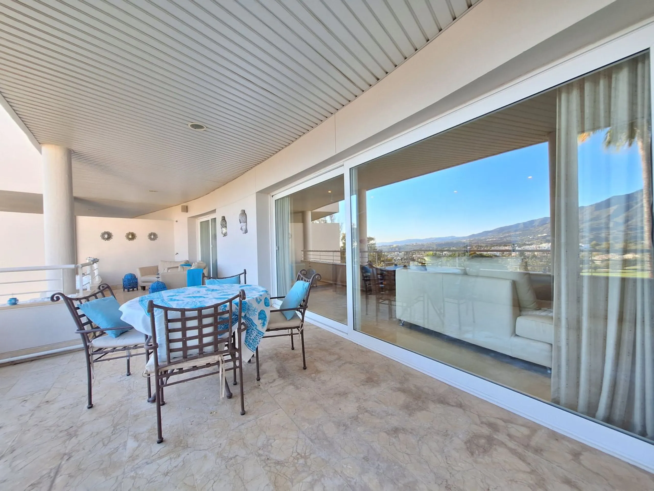LUXURY EXCLUSIVE URBANISATION  - LA CORNICHE (NUEVA ANDALUCIA)